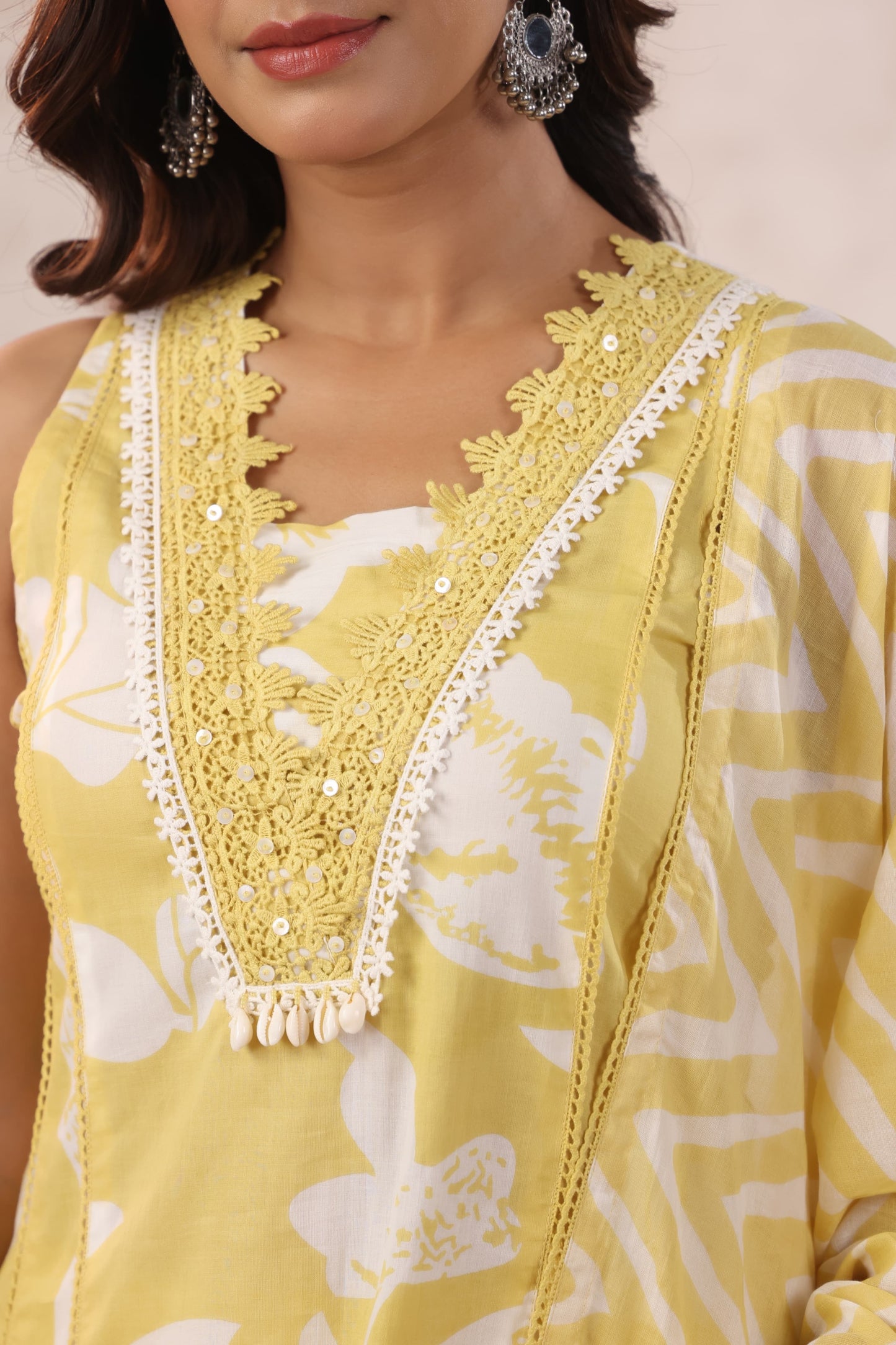 Sunehri Phool 3pcs Set