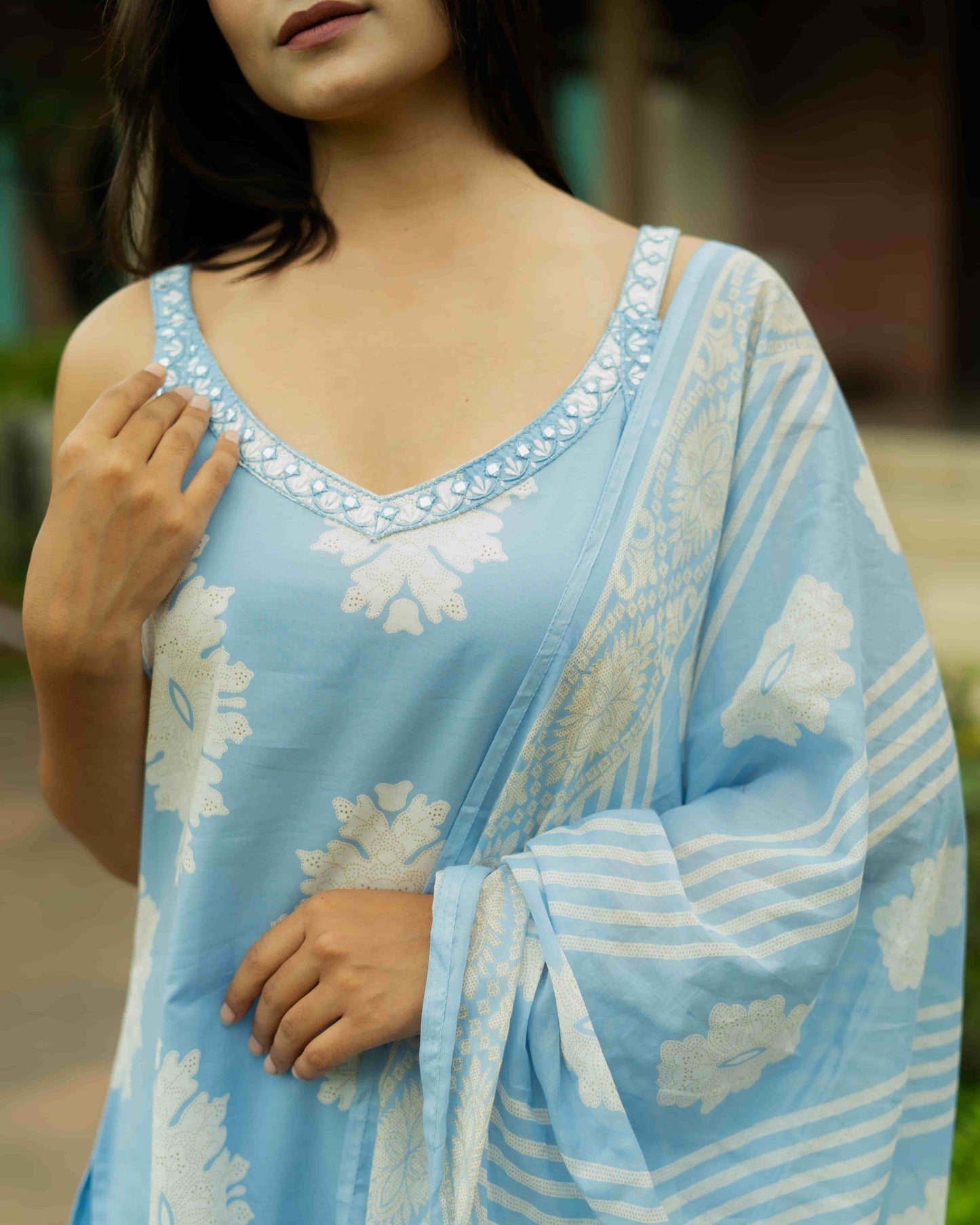 Ice Blue Sleevless 3pcs Set