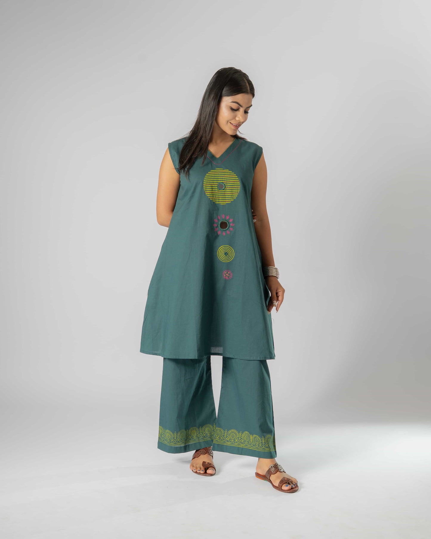 Green Gleam Mirror Set